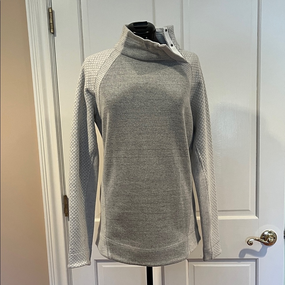 Prana Light Gray Women's Cowl Neck Pull over